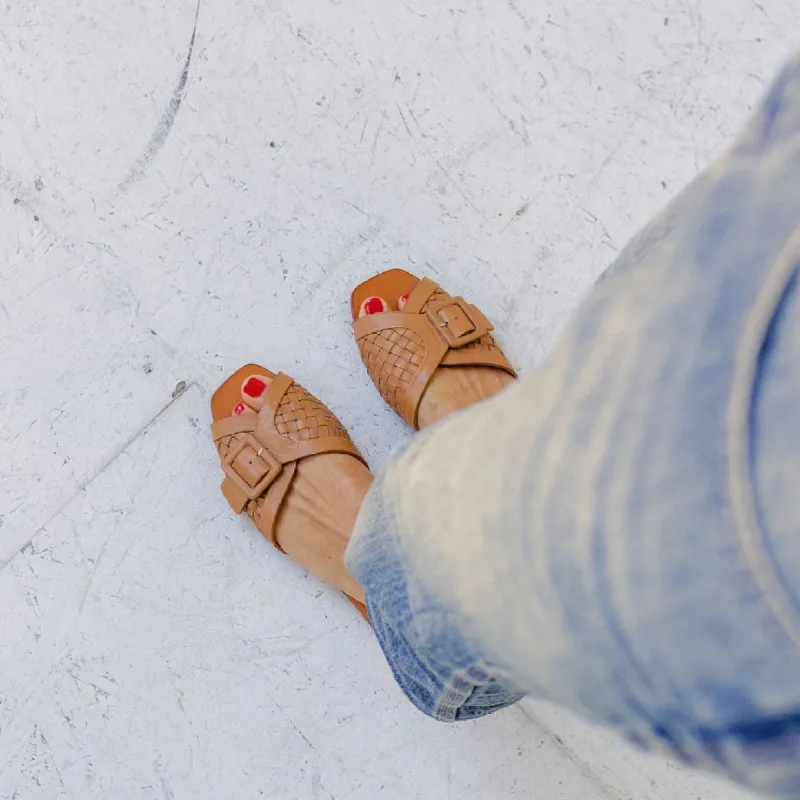 The Buckle Slide [Miel] sold by Either/Or