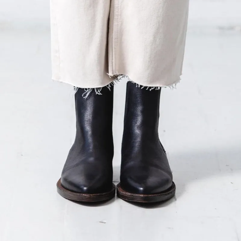 The Everyday Boot [Black] *Final Sale* sold by Either/Or