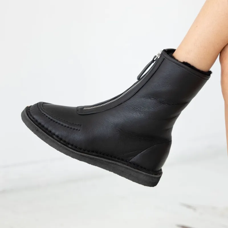 The Aurora Boot [Black] sold by Either/Or