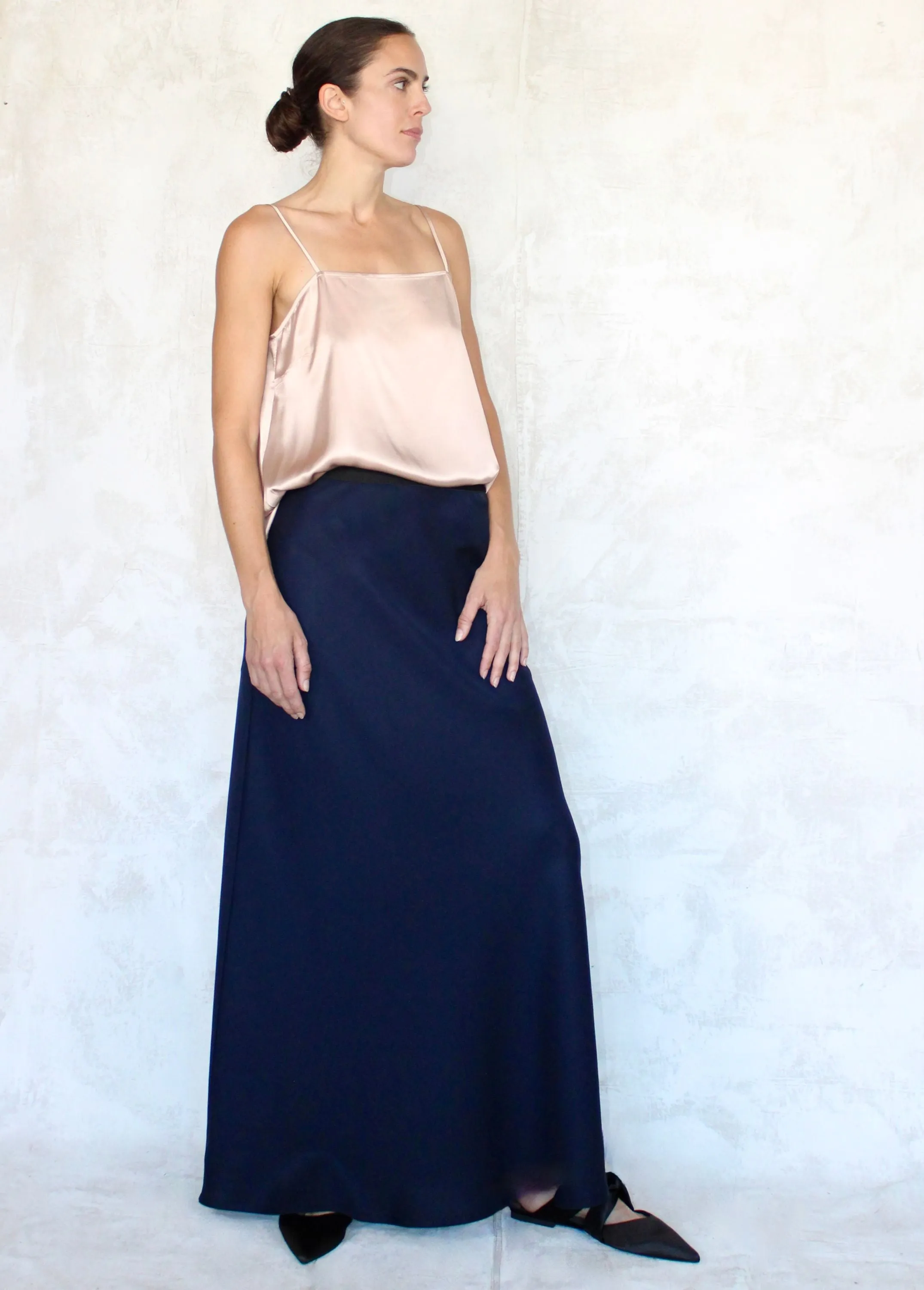 Long Gardener's Skirt sold by Flora Animalia product image thumbnail 2