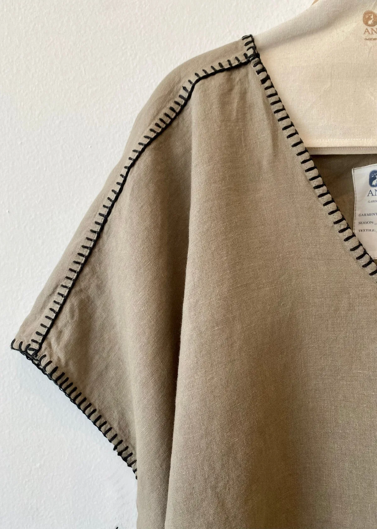 Linen Praia Tunic sold by Flora Animalia product image thumbnail 5