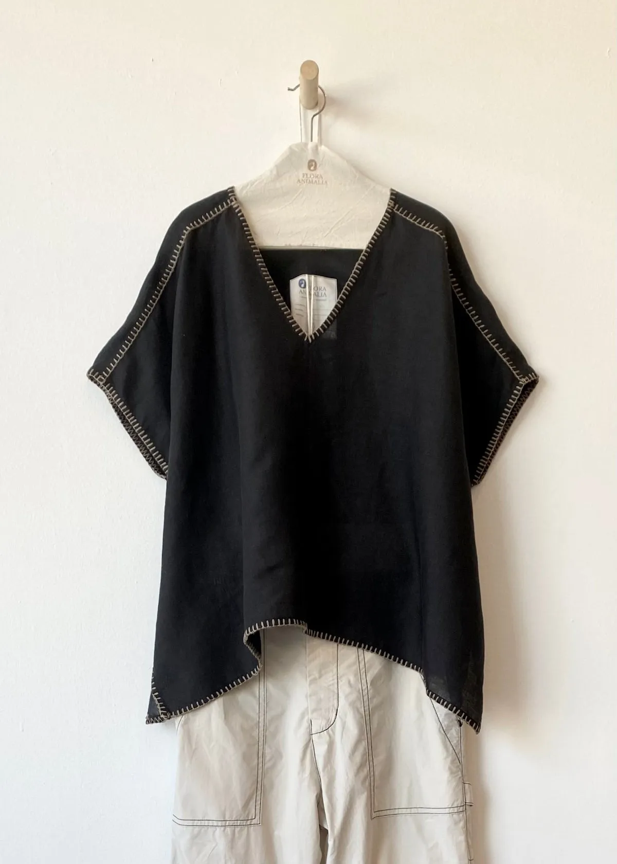 Linen Praia Tunic sold by Flora Animalia product image thumbnail 2