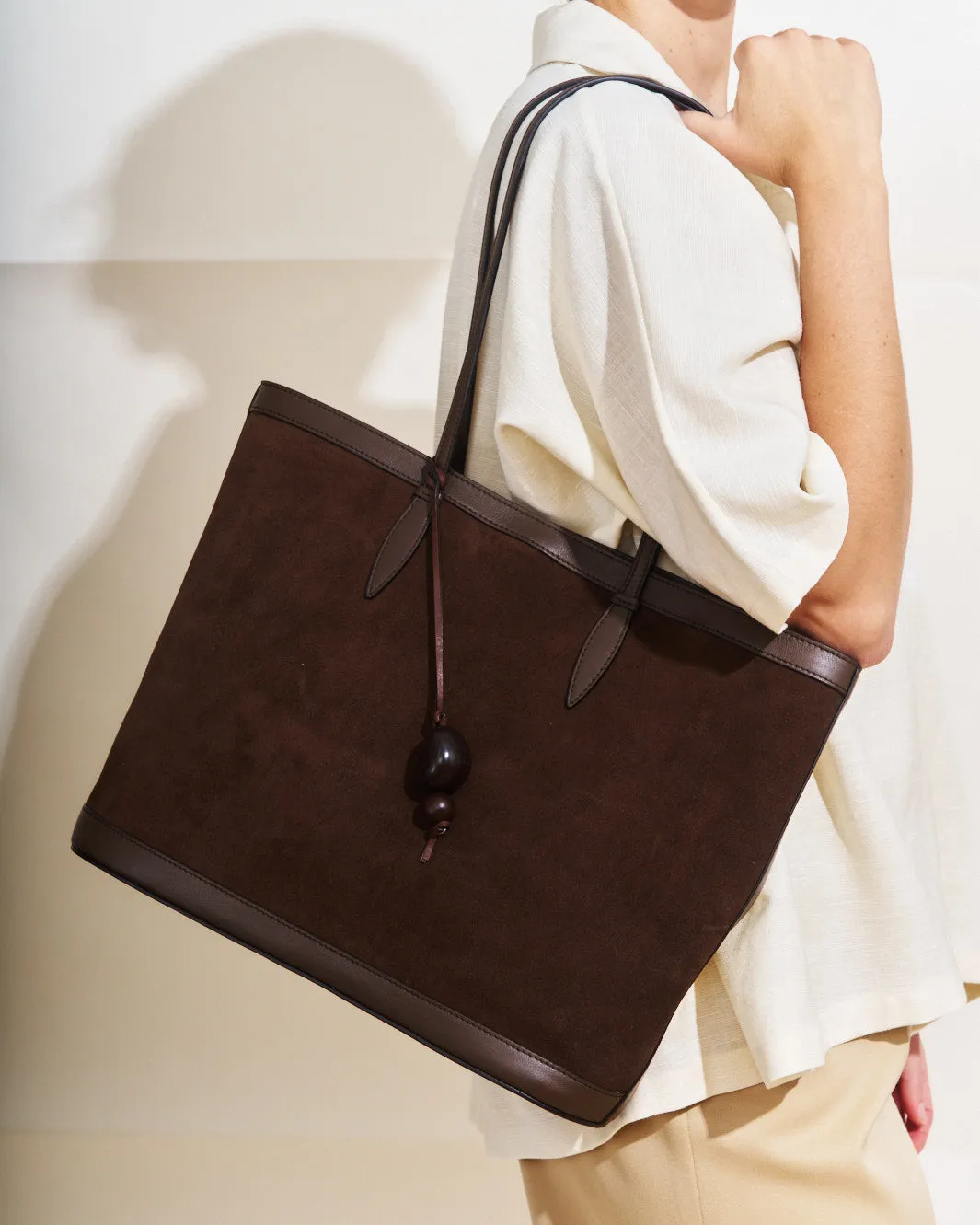 The Tote in Nappa sold by Hunting Season product image thumbnail 2