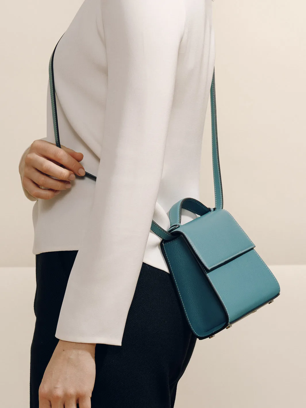 Small Top Handle in Nappa sold by Hunting Season product image thumbnail 4