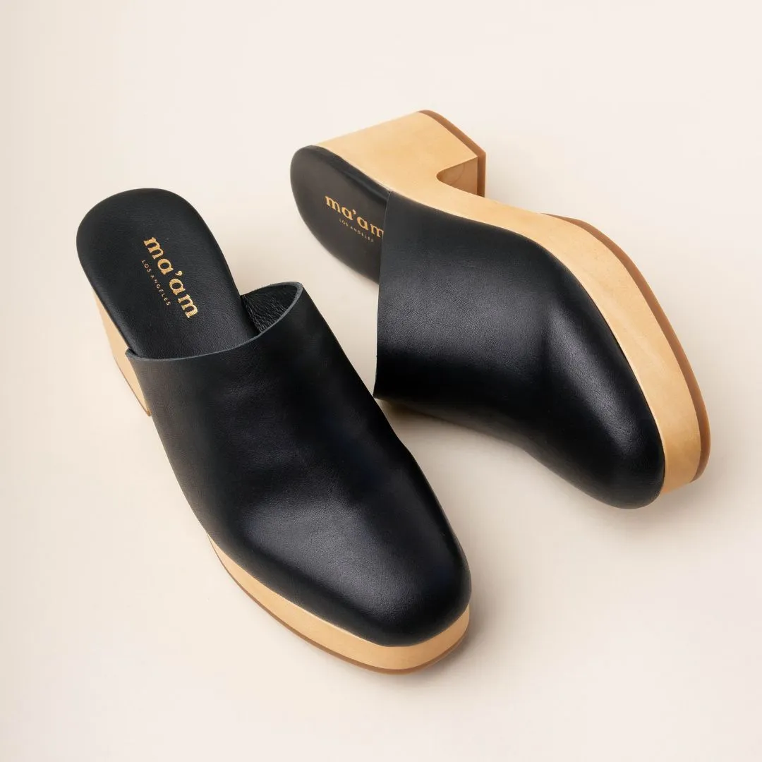 Gloria Clogs - Ebony sold by Ma'am Shoes product image thumbnail 3