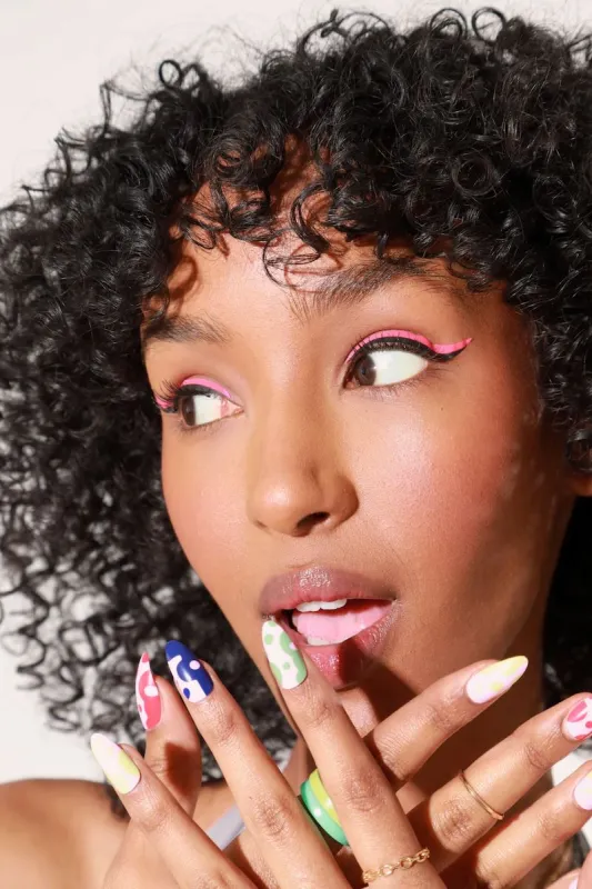 Paintlab So Pink Eye Sticker made by Mulberry and Grand