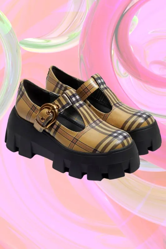 Amy Lug Sole Maryjane sold by Mulberry and Grand