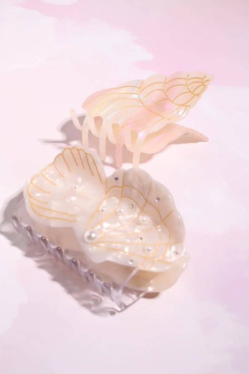 Jumbo Pearl Claw Clip sold by Mulberry and Grand product image thumbnail 2