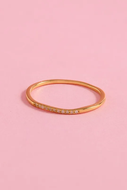 Dainty Wave Gold Sterling Silver Ring made by Mulberry and Grand