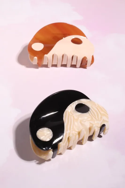 Yin Yang Claw Clip sold by Mulberry and Grand