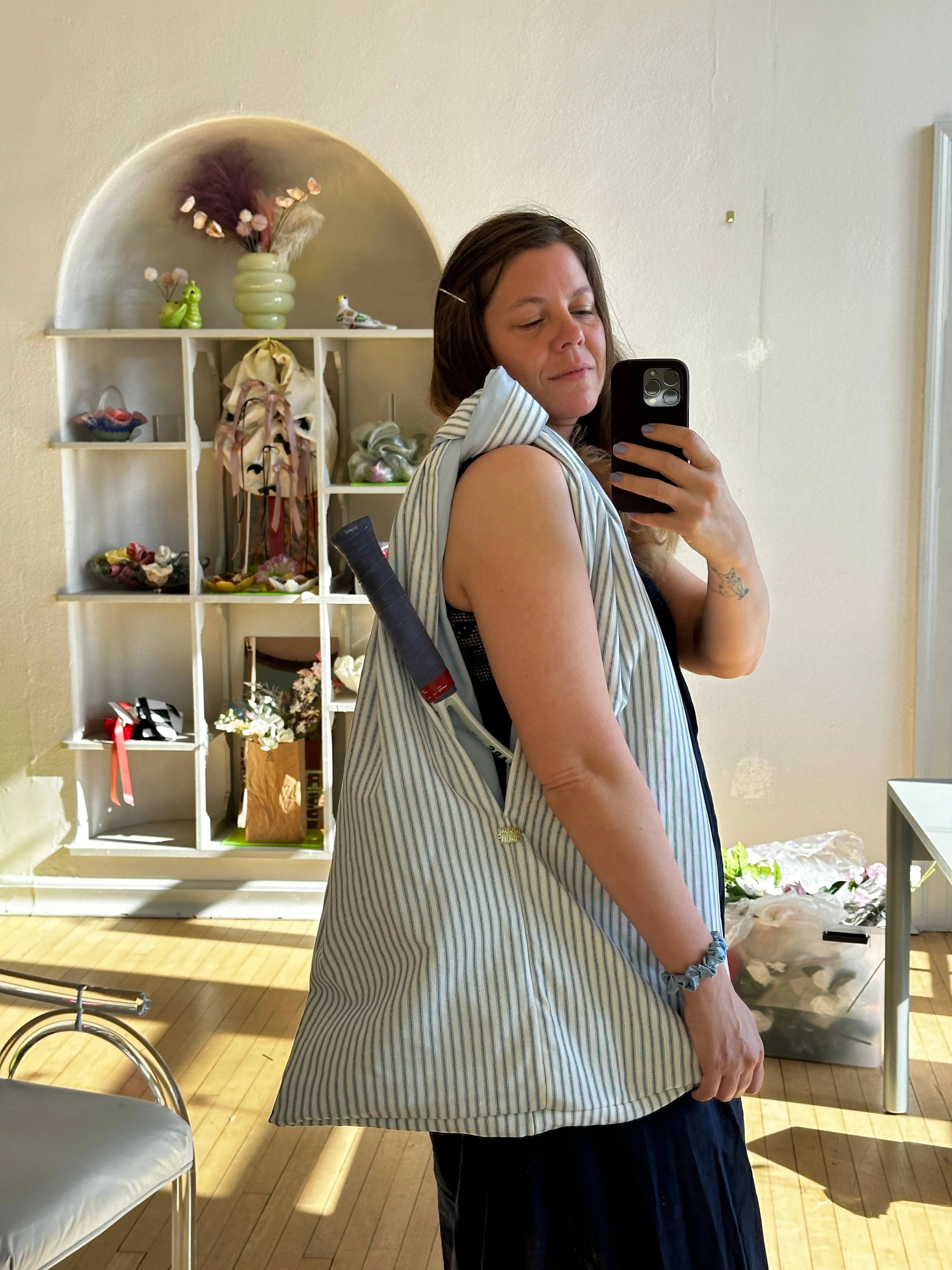 XL Knot Tote Bag sold by Room Shop product image thumbnail 4