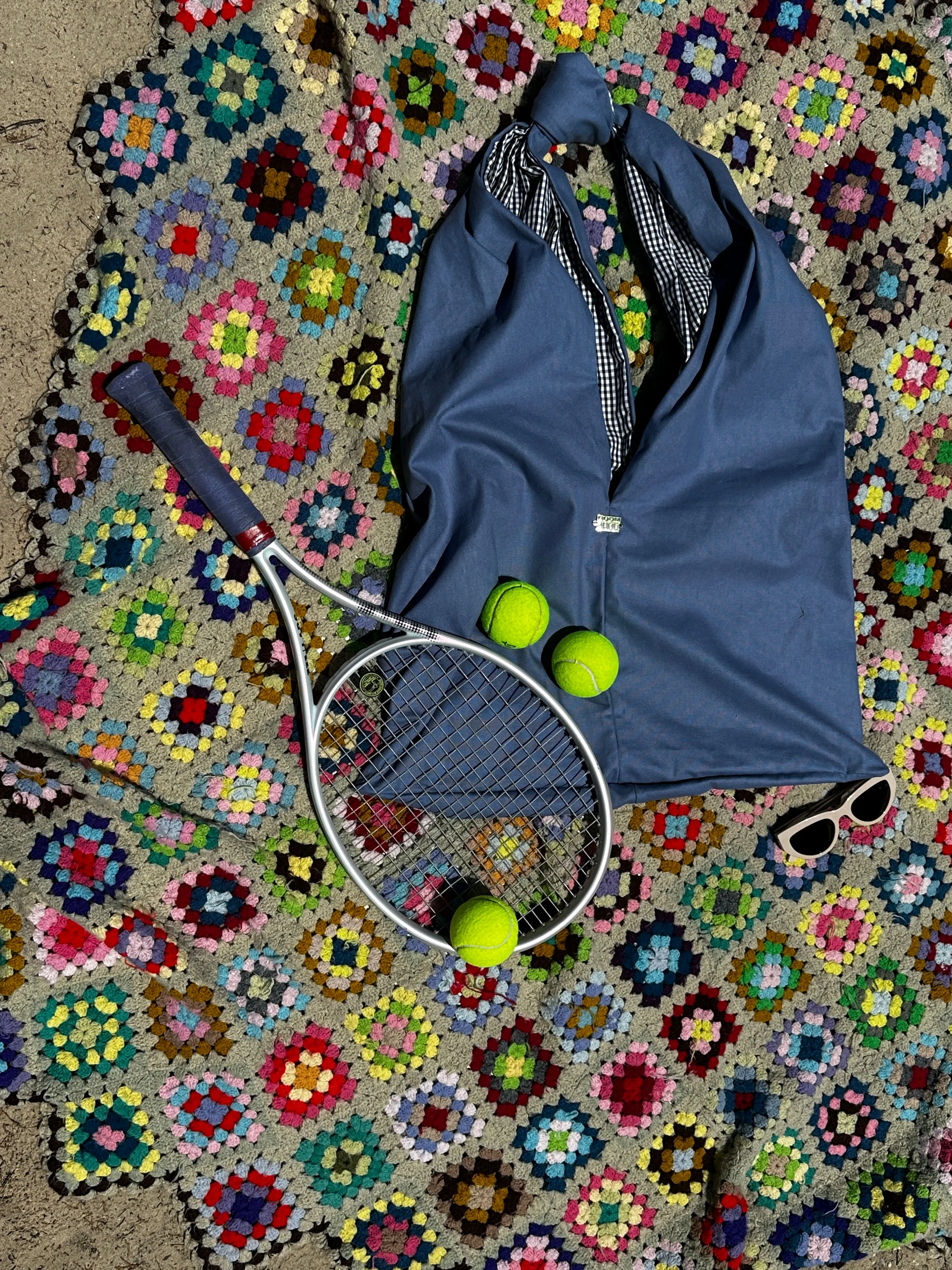 XL Knot Tote Bag sold by Room Shop product image thumbnail 3