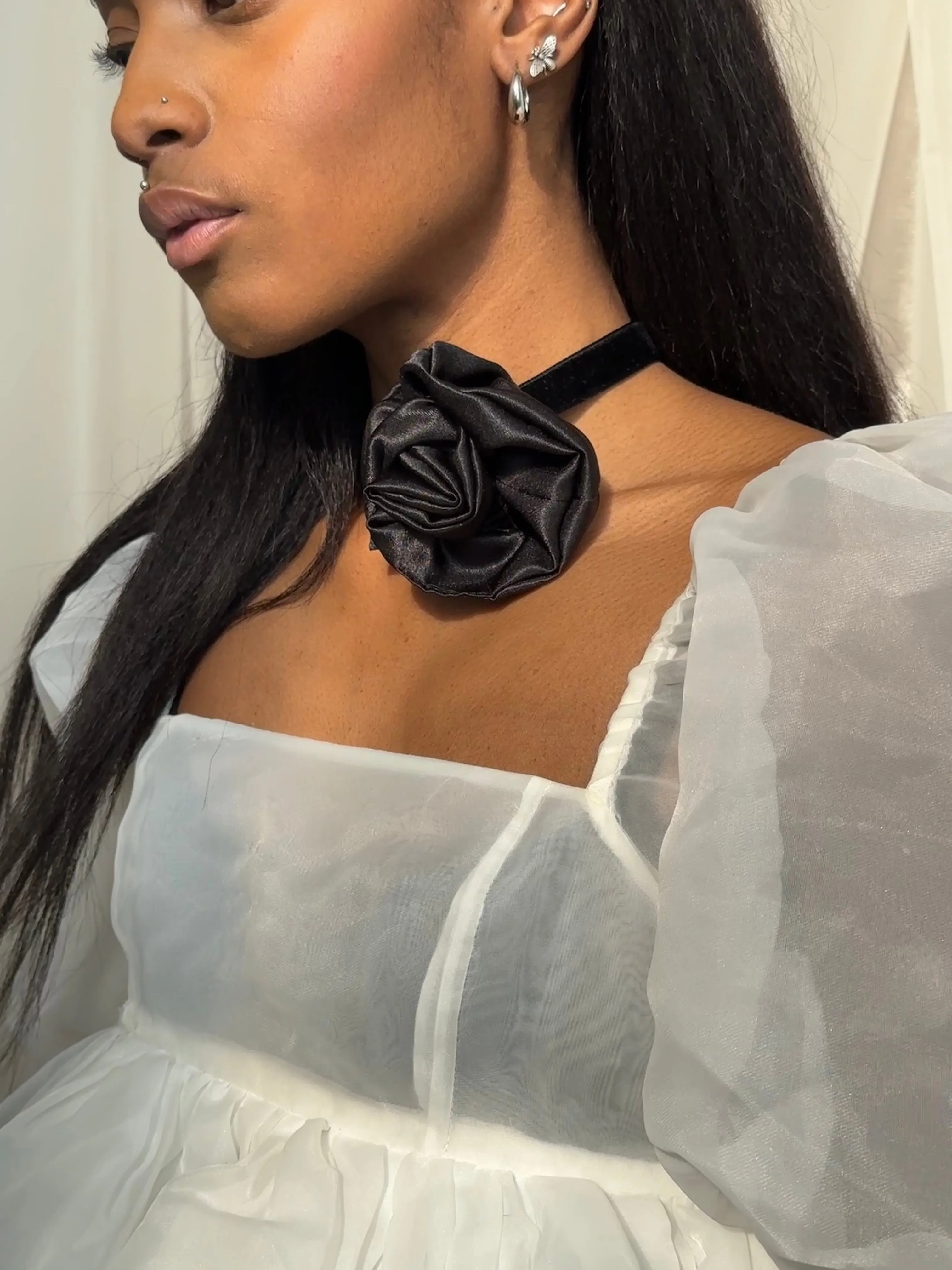 Rosette Choker Necklace Sale sold by Room Shop product image thumbnail 4
