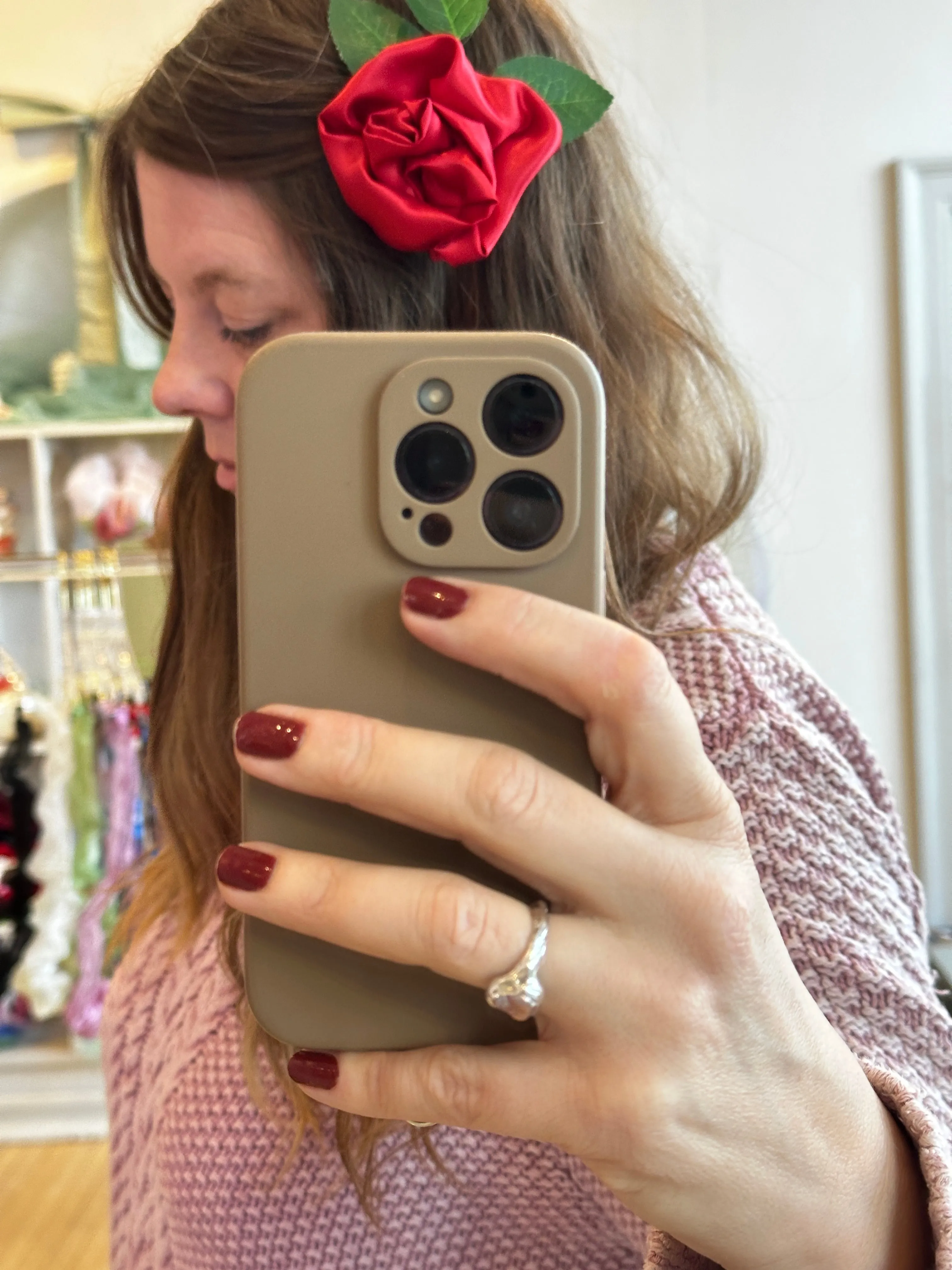 Elaine Rose Clip sold by Room Shop product image thumbnail 4