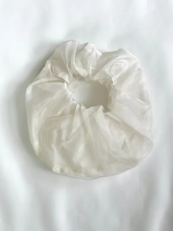 Fresh Floral Bouquet Bag sold by Room Shop