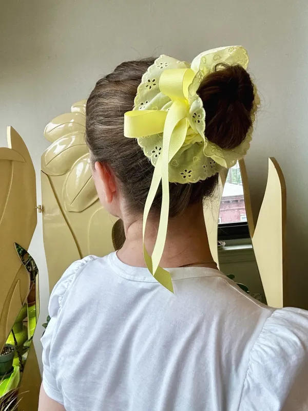 Eyelet Peplum Scrunchie sold by Room Shop