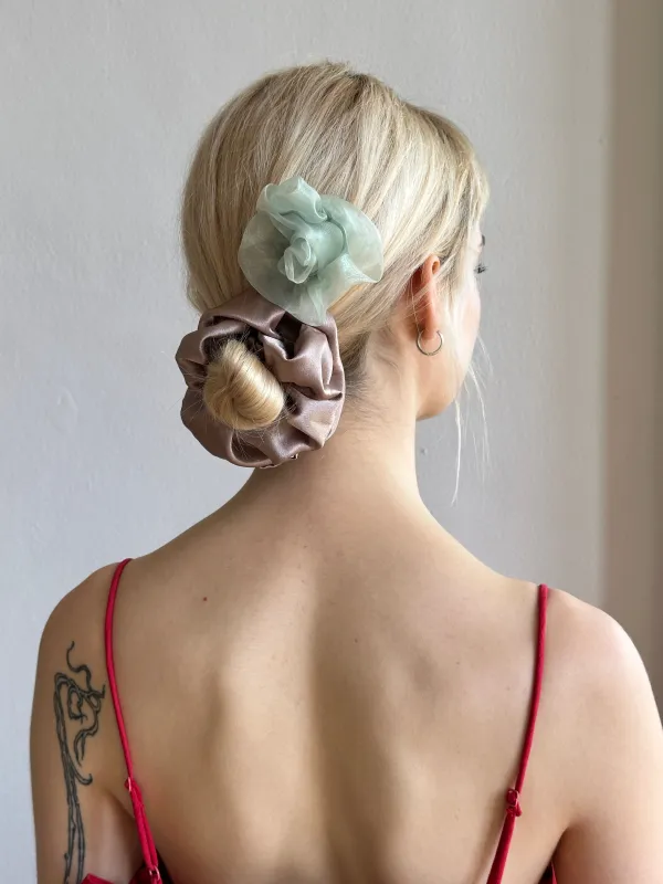 Rose Hair Pin sold by Room Shop