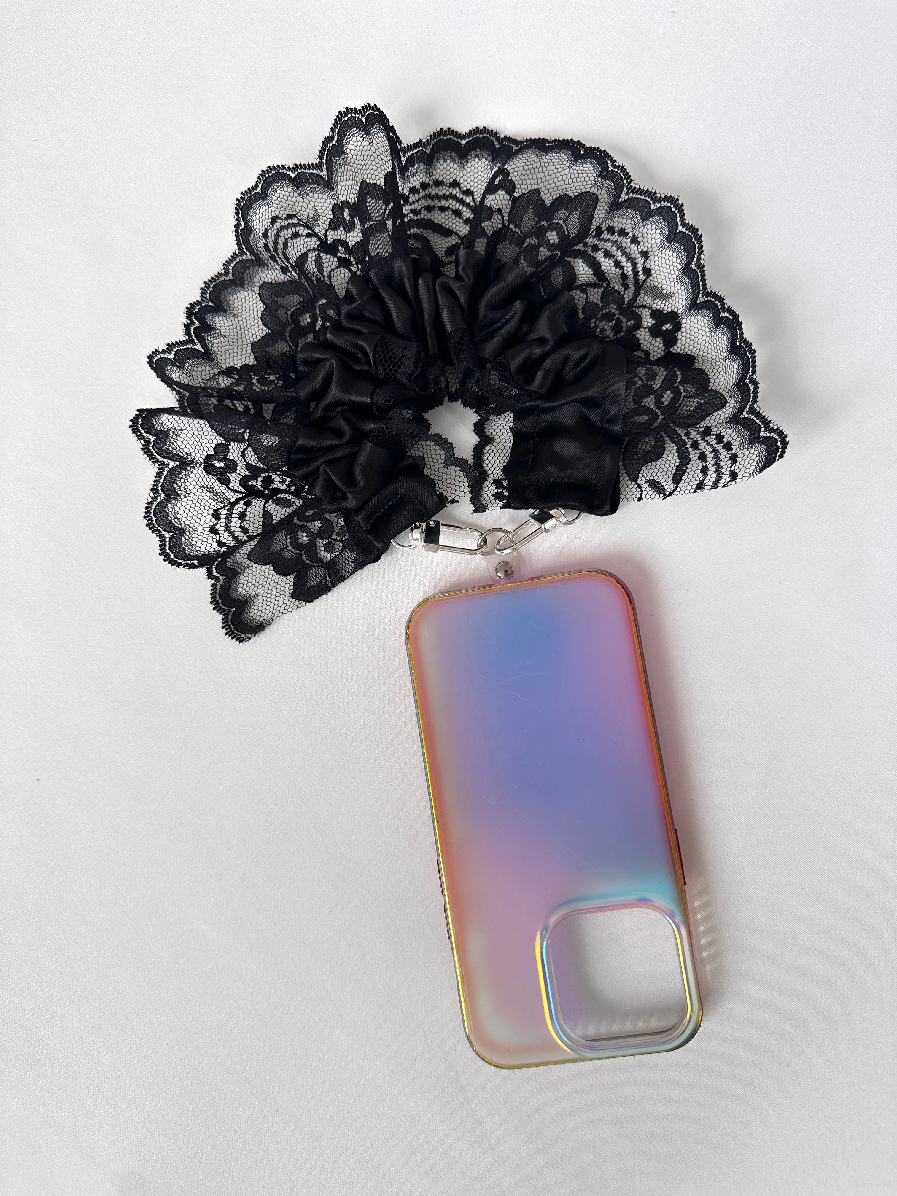 Lace Cuff Phone Wristlet sold by Room Shop product image thumbnail 2