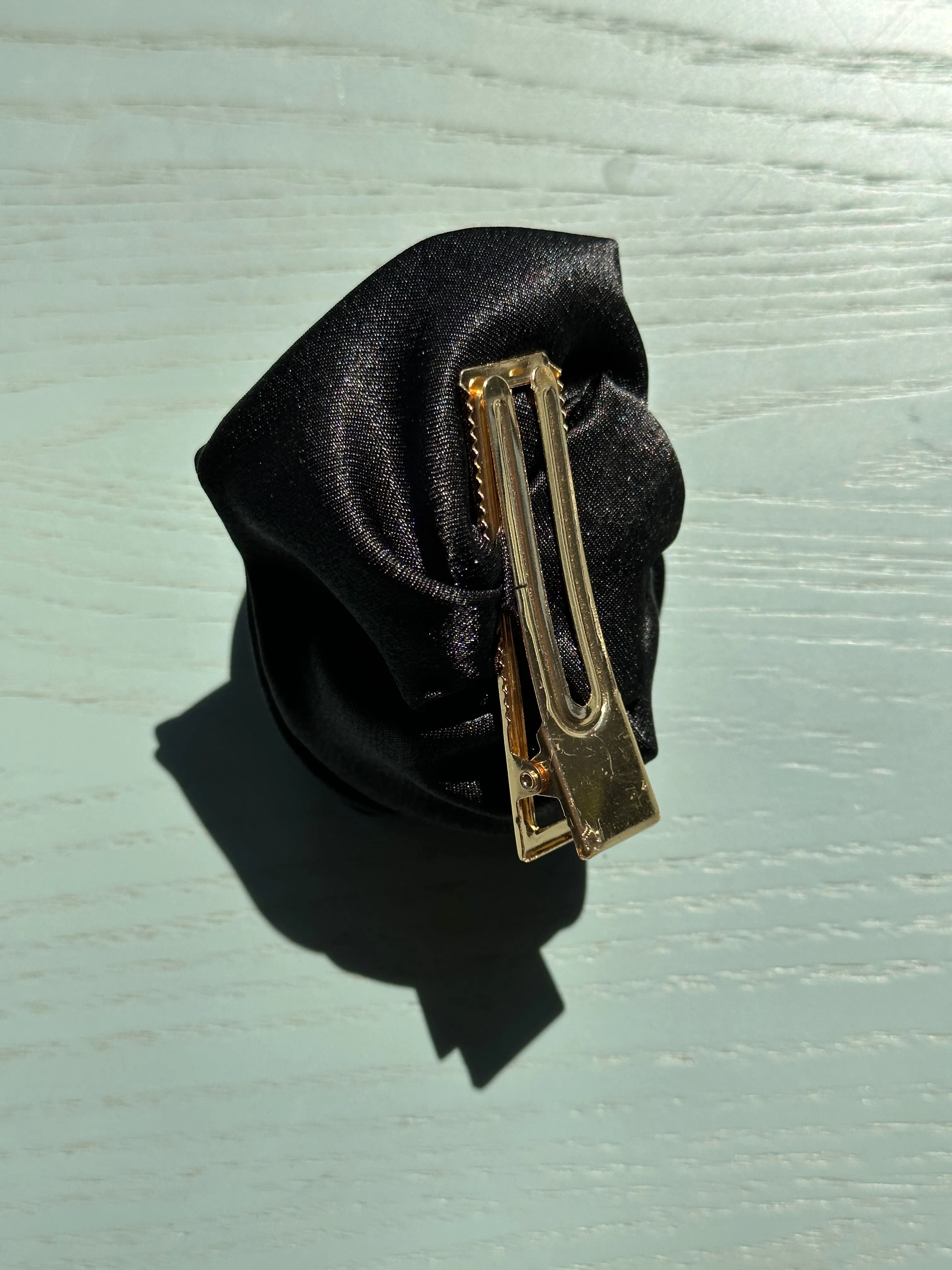 Rose Hair Clip Sale sold by Room Shop product image thumbnail 4