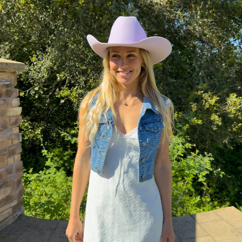 Cattleman | Womens Lilac Felt Cowgirl Hat made by American Hat Makers