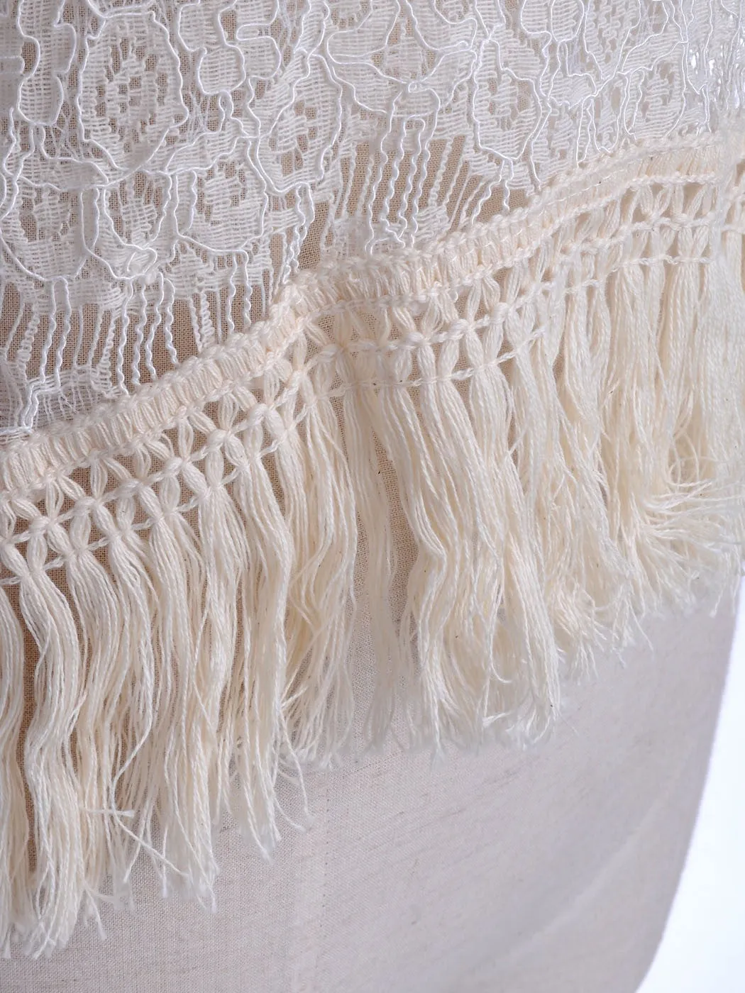 S/M Fit Beige Floral Knit Net Lace Soft Fringe Trim High Low Hem Top sold by Anna-Kaci product image thumbnail 4