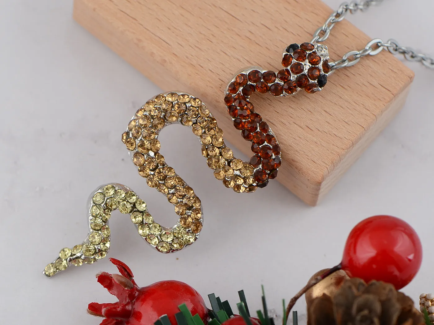 Topaz Yellow Peach Yellow Gradient Slithering Snake Necklace sold by Anna-Kaci product image thumbnail 2