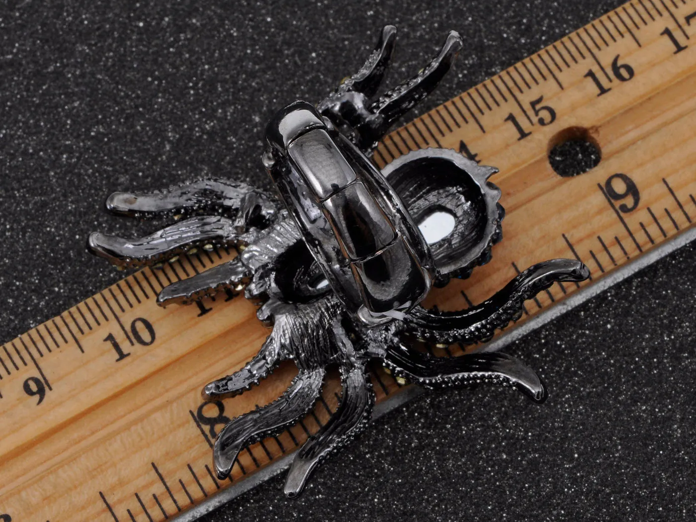 Colorful Spider Tarantula Bug Ring sold by Anna-Kaci product image thumbnail 3