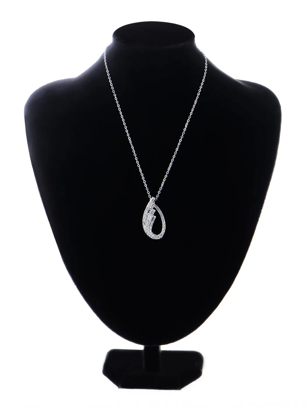 Swarovski Crystal Elements Bear Trap Necklace sold by Anna-Kaci product image thumbnail 2