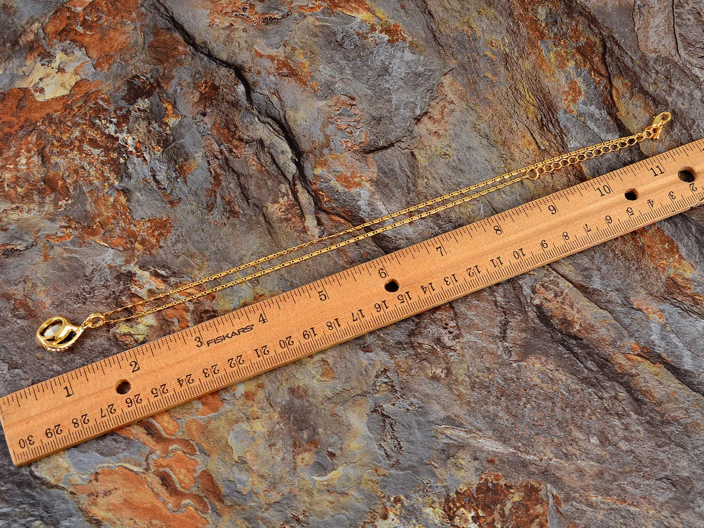 Swarovski Crystal Emerald Elements Leaf Dangling Chain Necklace sold by Anna-Kaci product image thumbnail 3