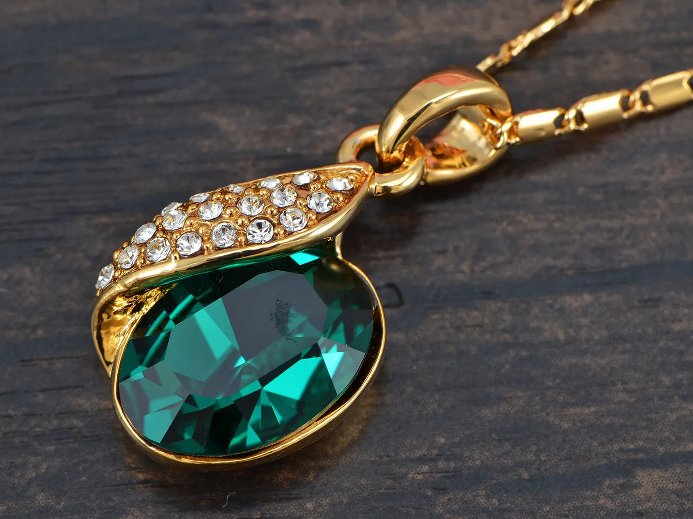Swarovski Crystal Emerald Elements Leaf Dangling Chain Necklace sold by Anna-Kaci product image thumbnail 4