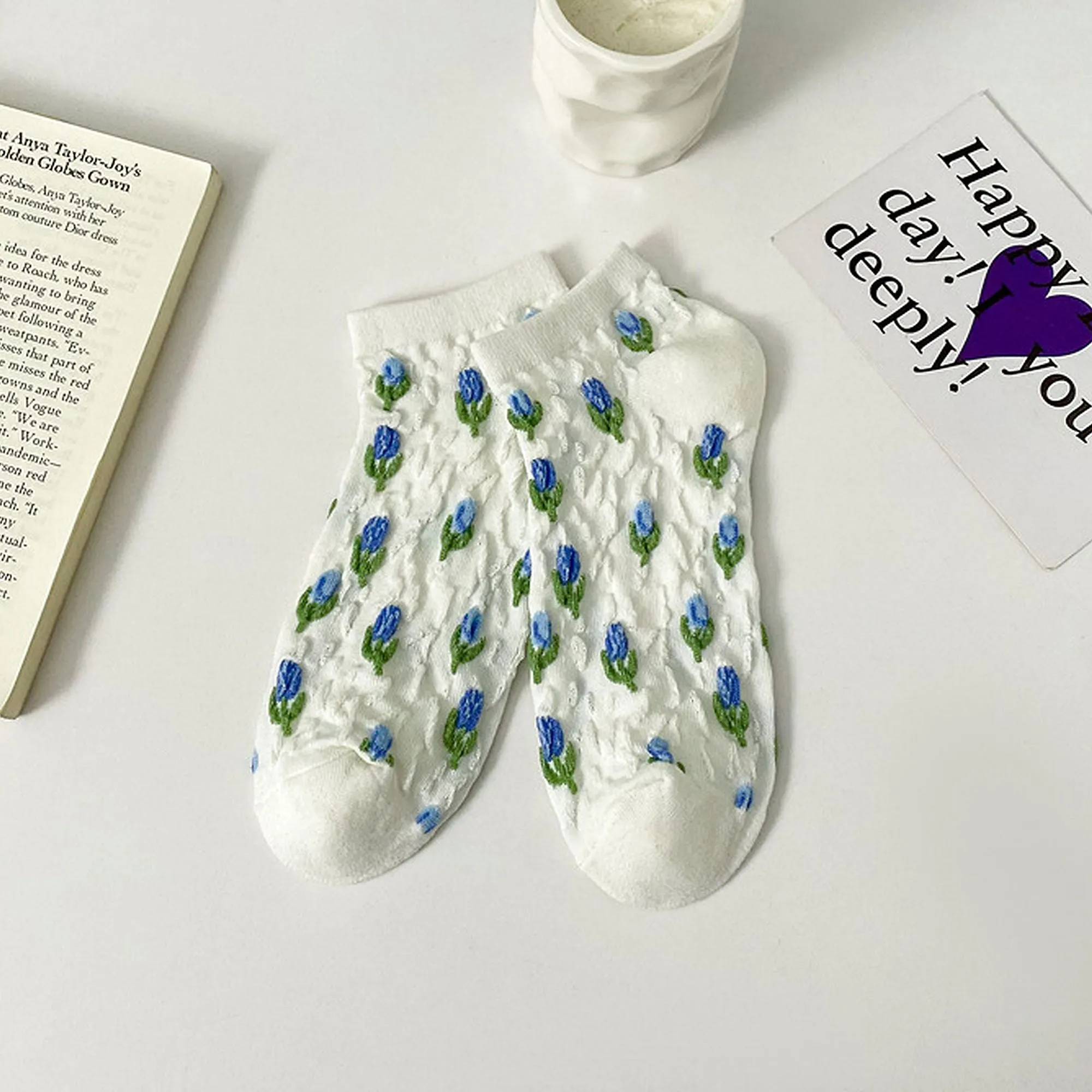 Anna-Kaci Adorable Summer Floral Embroidered Ankle Socks 4Pk sold by Anna-Kaci product image thumbnail 2