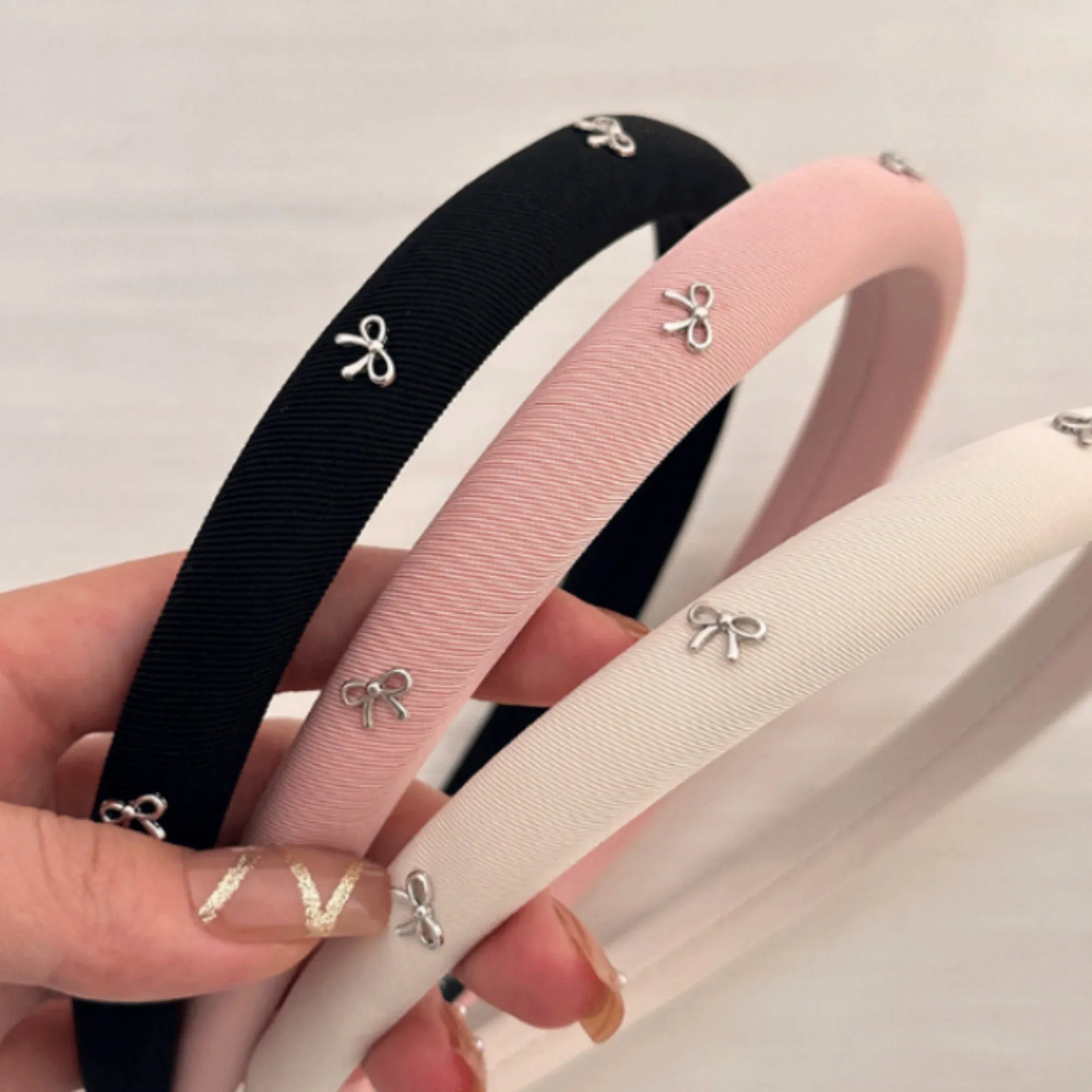 Anna-Kaci Women's 2-Piece Padded Headband Set with Smooth Fabric Finish and Mini Bow Embellishment Details sold by Anna-Kaci product image thumbnail 4