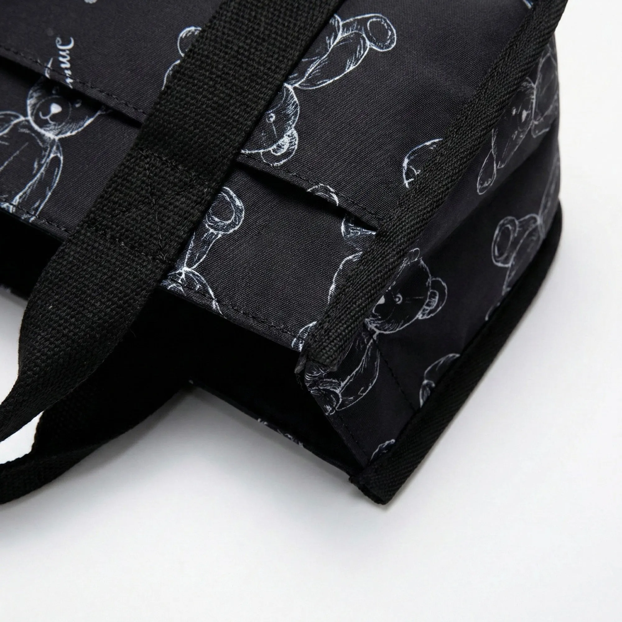 Anna-Kaci Women's Insulated Lunch Tote Bag with Teddy Bear Print Adjustable Shoulder Strap sold by Anna-Kaci product image thumbnail 4