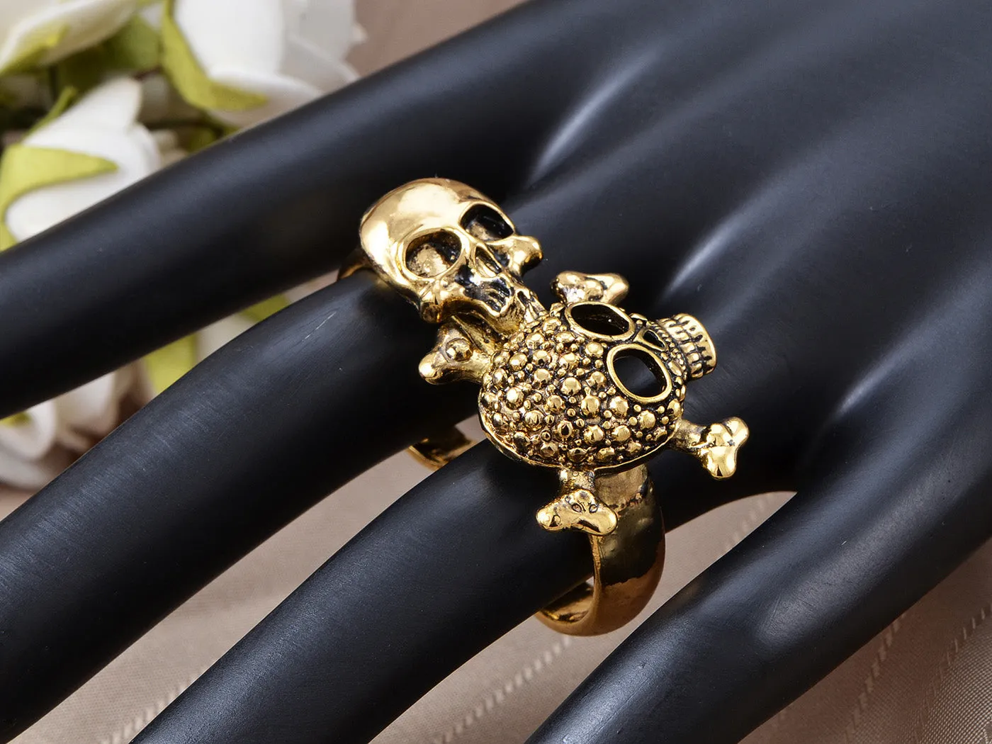 Death Bone & Skulls Head Scary Deadly Two Fingers Ring sold by Anna-Kaci product image thumbnail 2