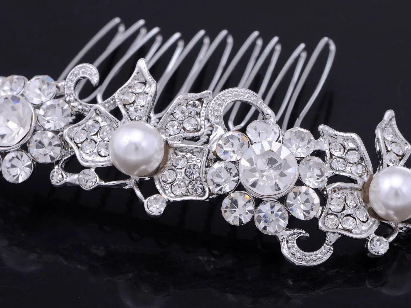Encrusted Pearl Butterfly Hair Comb sold by Anna-Kaci product image thumbnail 4