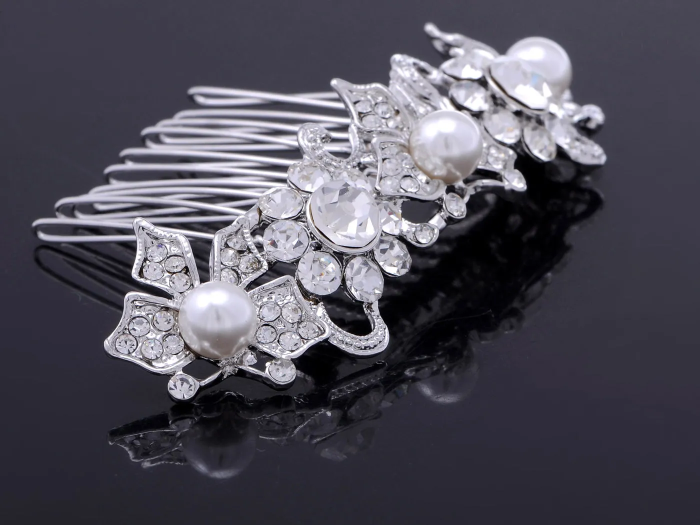 Encrusted Pearl Butterfly Hair Comb sold by Anna-Kaci product image thumbnail 2