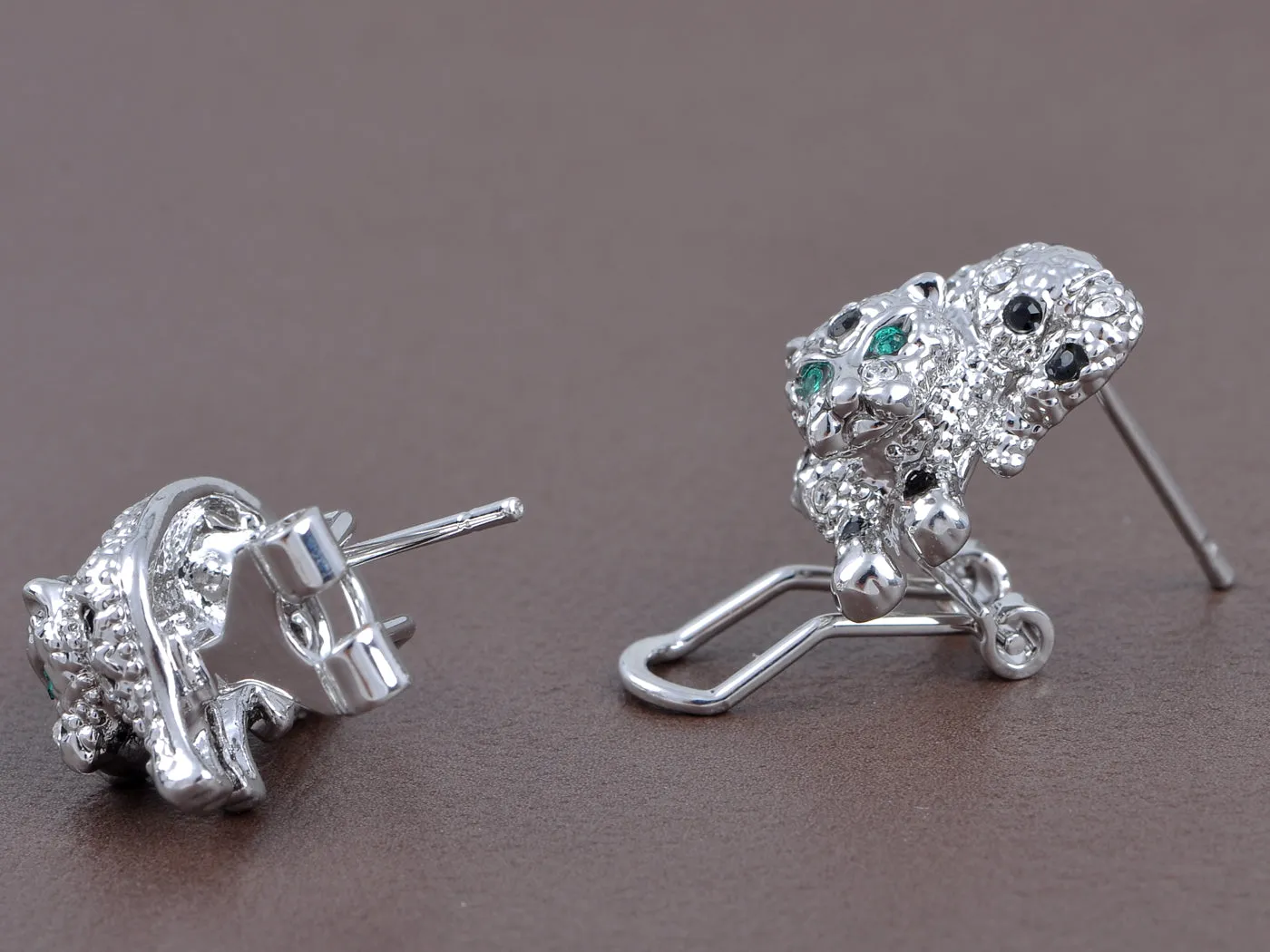 Swarovski Crystal Black And Spotted Leopard With Emerald Green Eyes Pendant And Studs Set sold by Anna-Kaci product image thumbnail 5