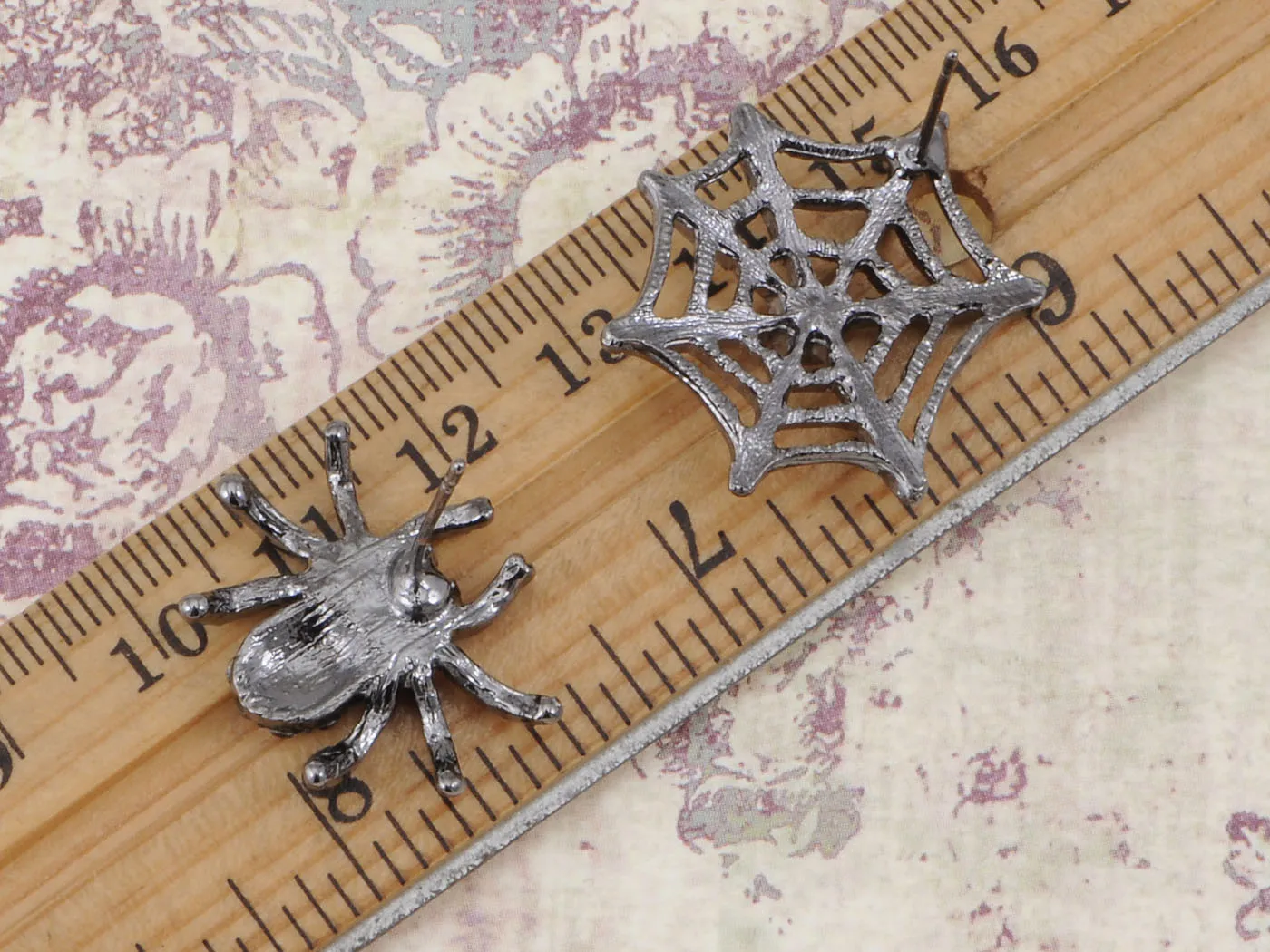 Gun Spider Web Blue Earrings Halloween sold by Anna-Kaci product image thumbnail 3
