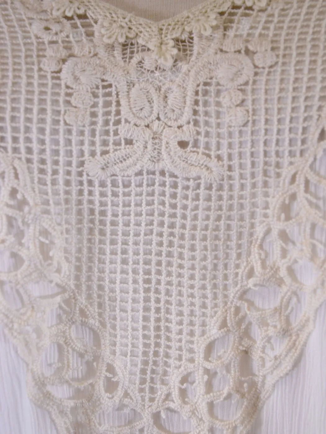 Lush Free Spirit Front Patch Detail Woven Long Sleeves Chiffon Boho Blouses Top sold by Anna-Kaci product image thumbnail 5