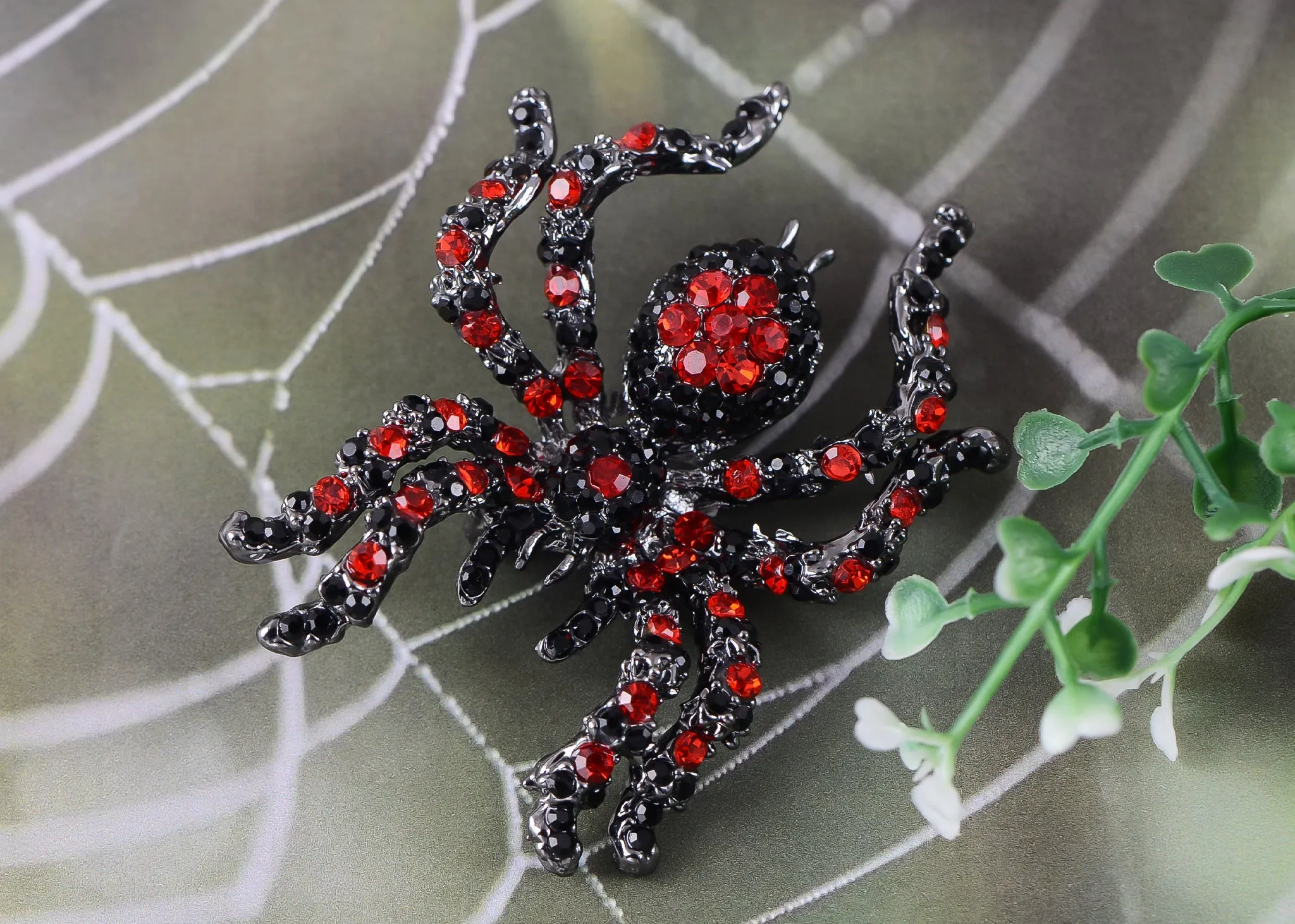 Alilang Black Crystal Rhinestone Spider Brooch Pin Halloween Decoration and Cosplay Accessory Jewelry sold by Anna-Kaci product image thumbnail 3
