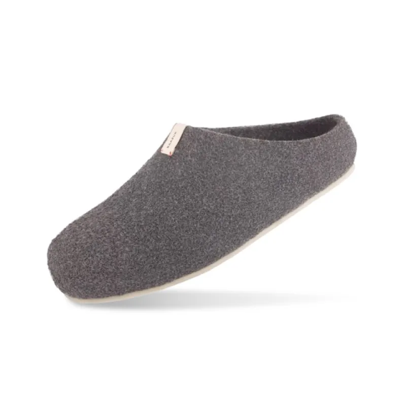 Corkybuk Slipper - Dark Grey sold by Baabuk