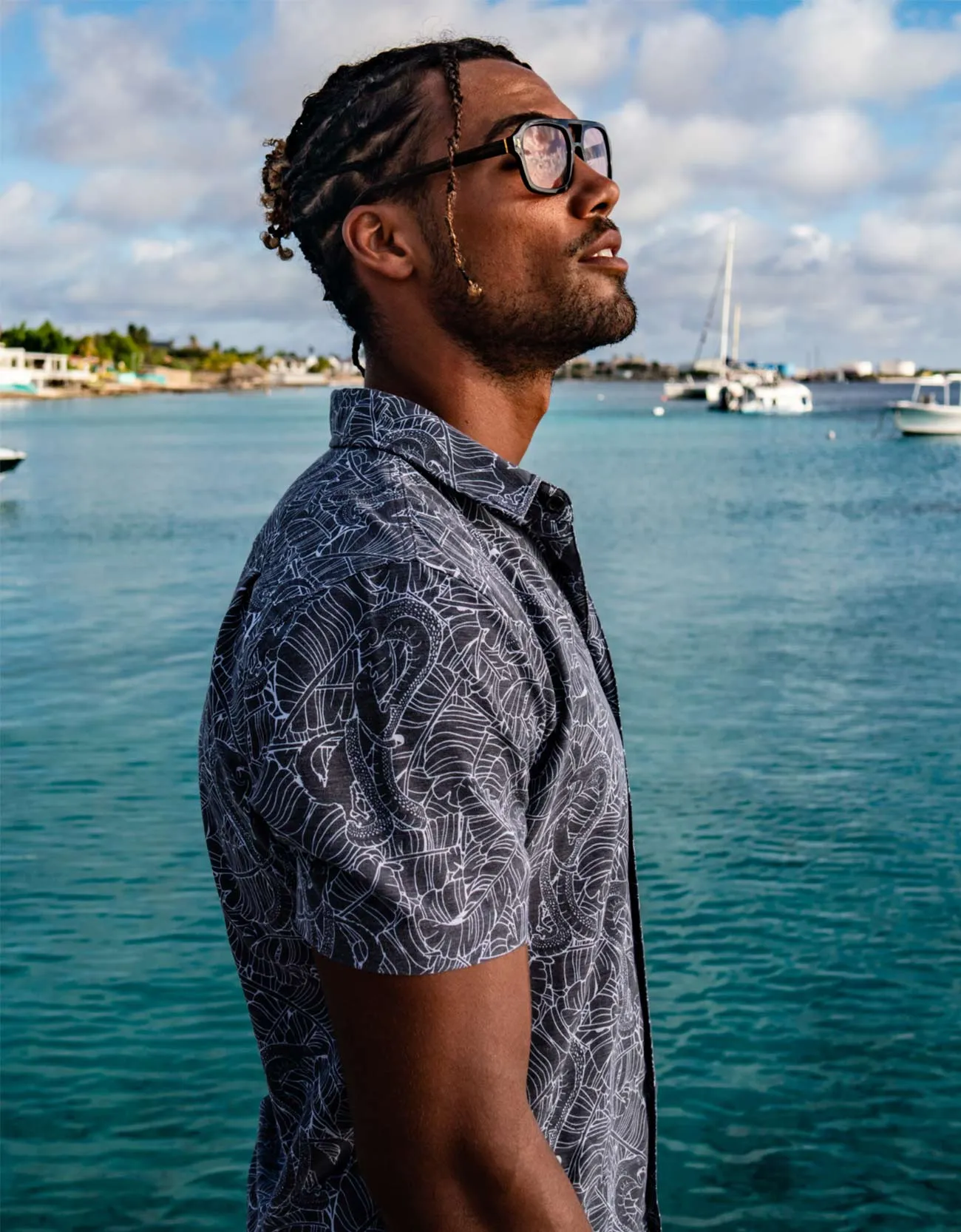 FAIR FIGHT BLACK - VAGABOND™ BUTTON UP sold by Baja Llama product image thumbnail 3