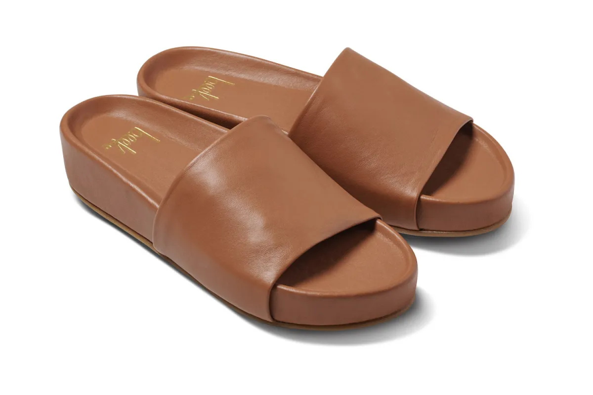 PELICAN - Tan sold by beek