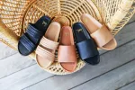 PELICAN - Tan sold by beek