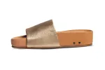 PELICAN - Gold/Honey sold by beek