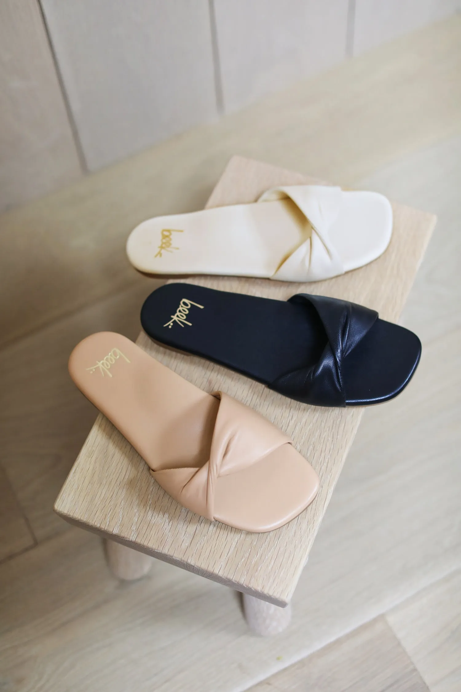 WHIPBIRD - Beach sold by beek product image thumbnail 2