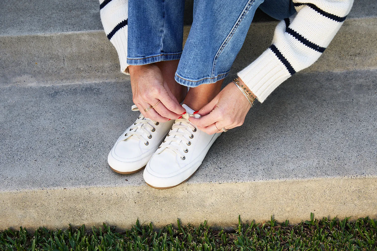 SANDPIPER - White sold by beek product image thumbnail 2