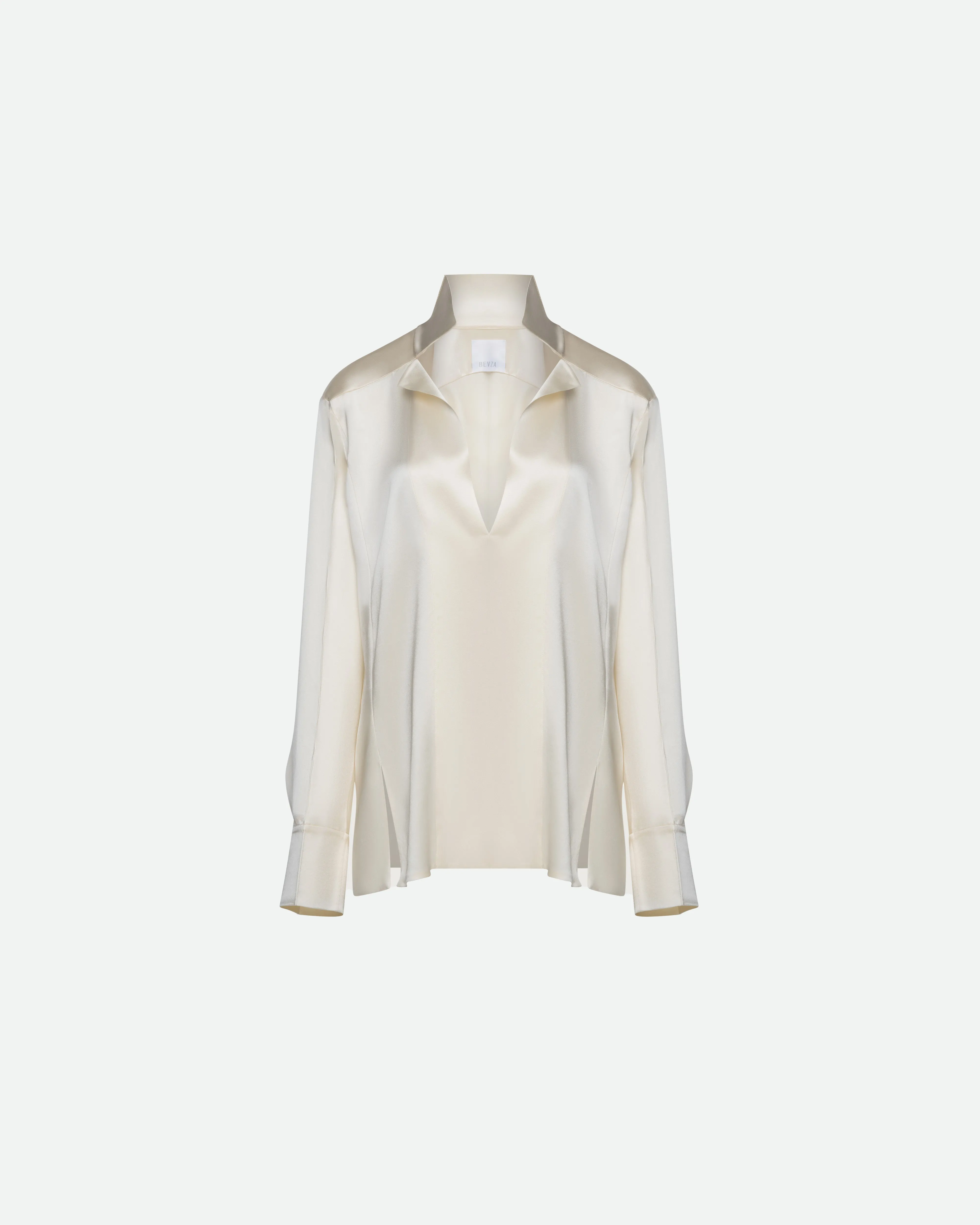 Блуза зі стійкою-коміром sold by Bevza