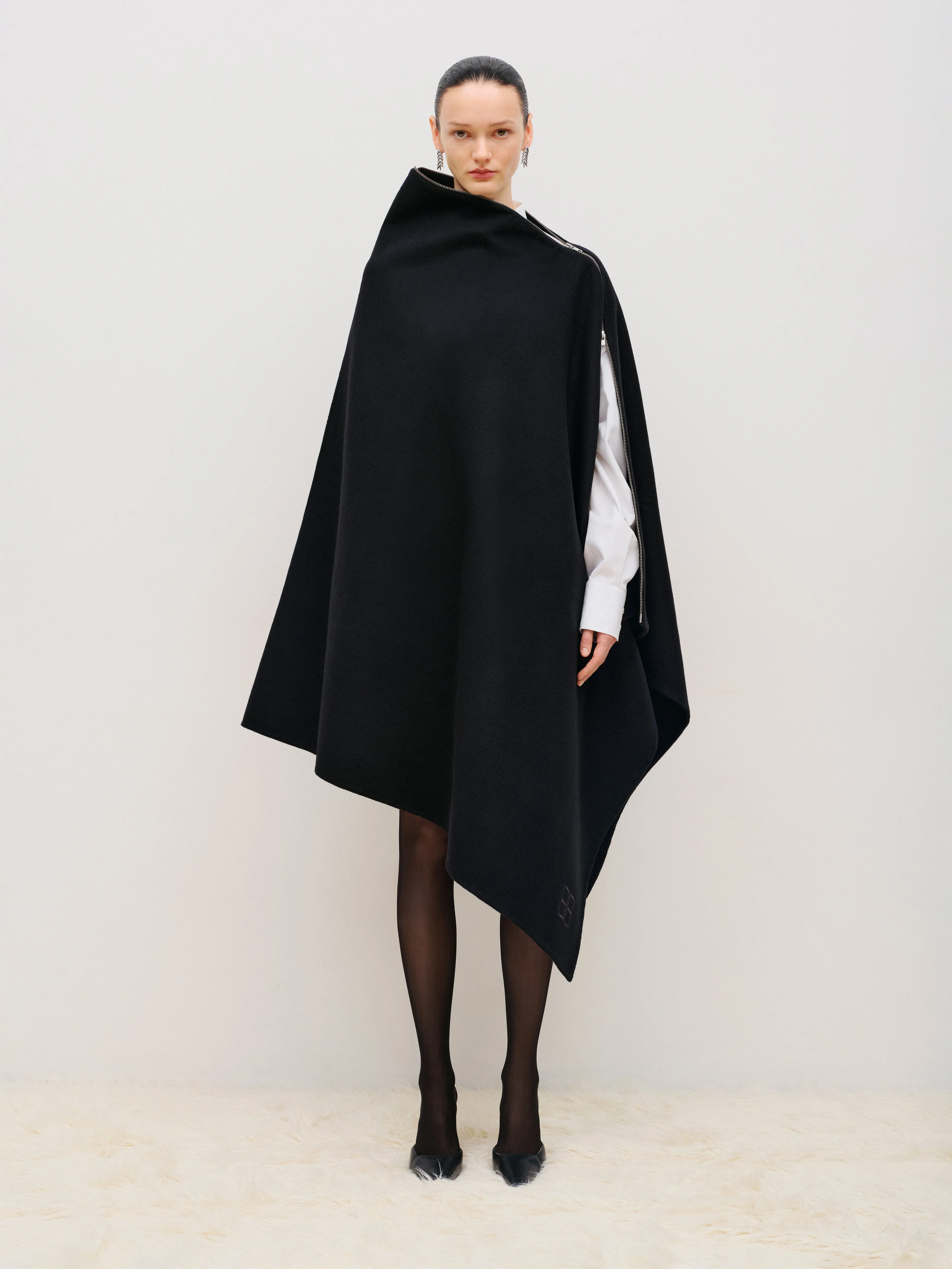 КЕЙП НА БЛИСКАВЦІ sold by Bevza product image thumbnail 2