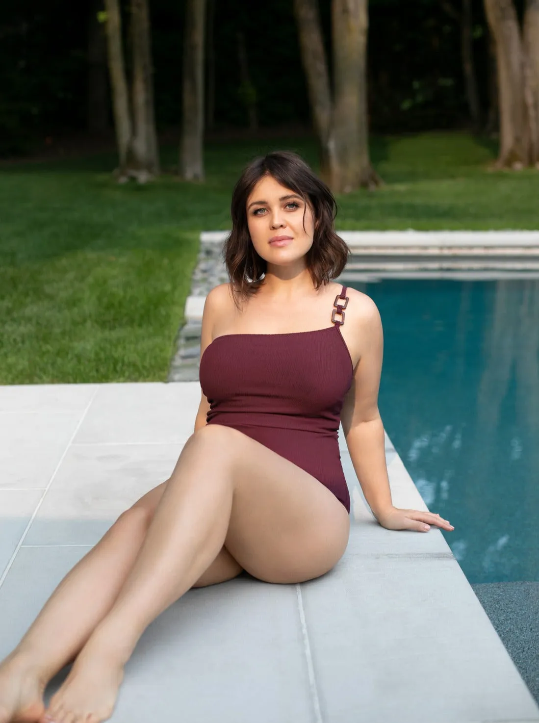 Kara One Piece Trim Auburn Texture sold by Change of Scenery product image thumbnail 2